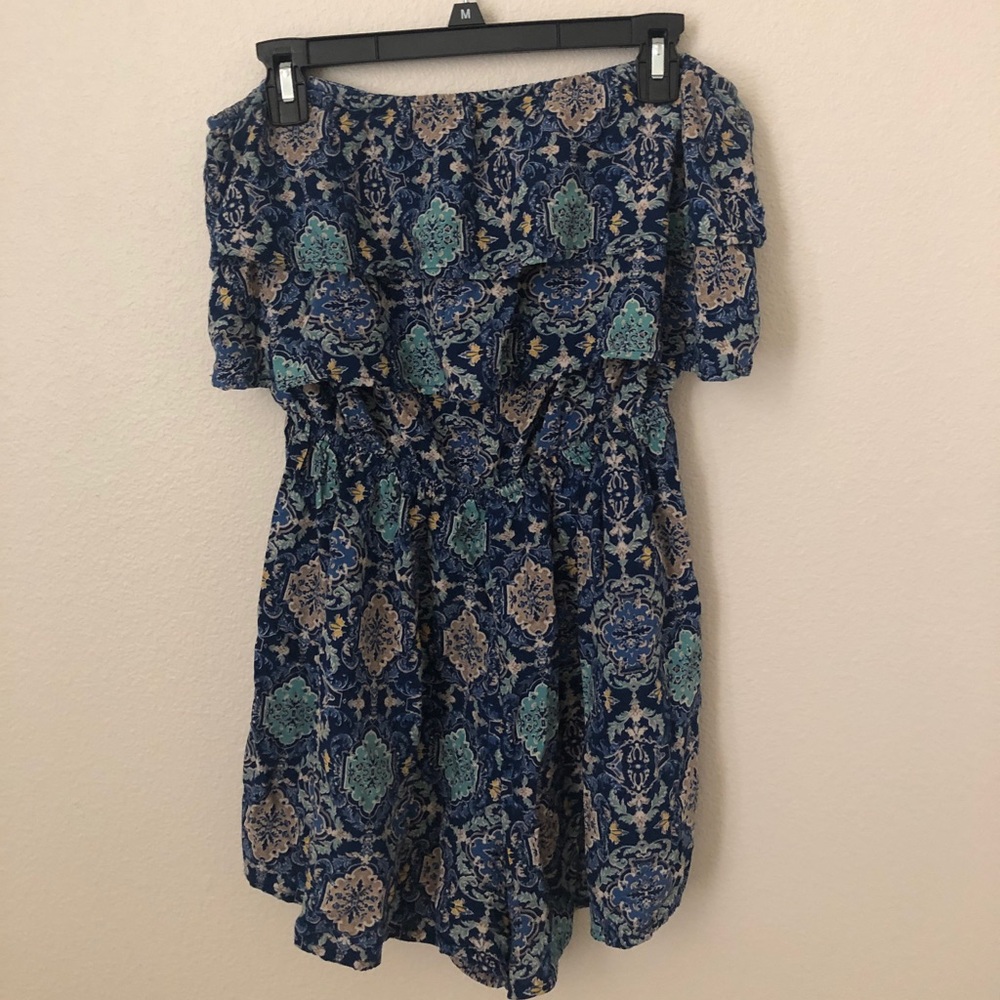 Strapless romper